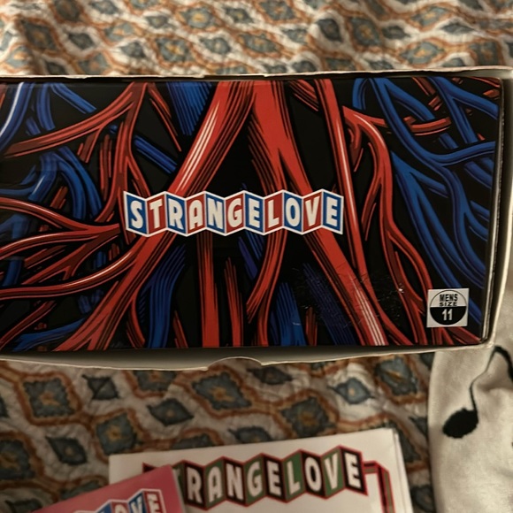 Nike SB  (special edition) for Strangelove Dunks - Size 11 - Picture 15 of 16